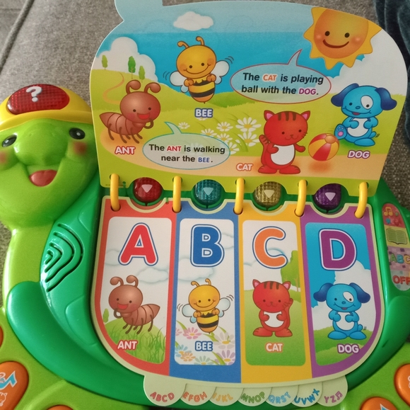 VTech Touch and Teach Turtle - Picture 3 of 10